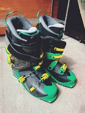 Black Diamond Quadrant Alpine Touring Ski Boots Mondo 30.5 – New In Box